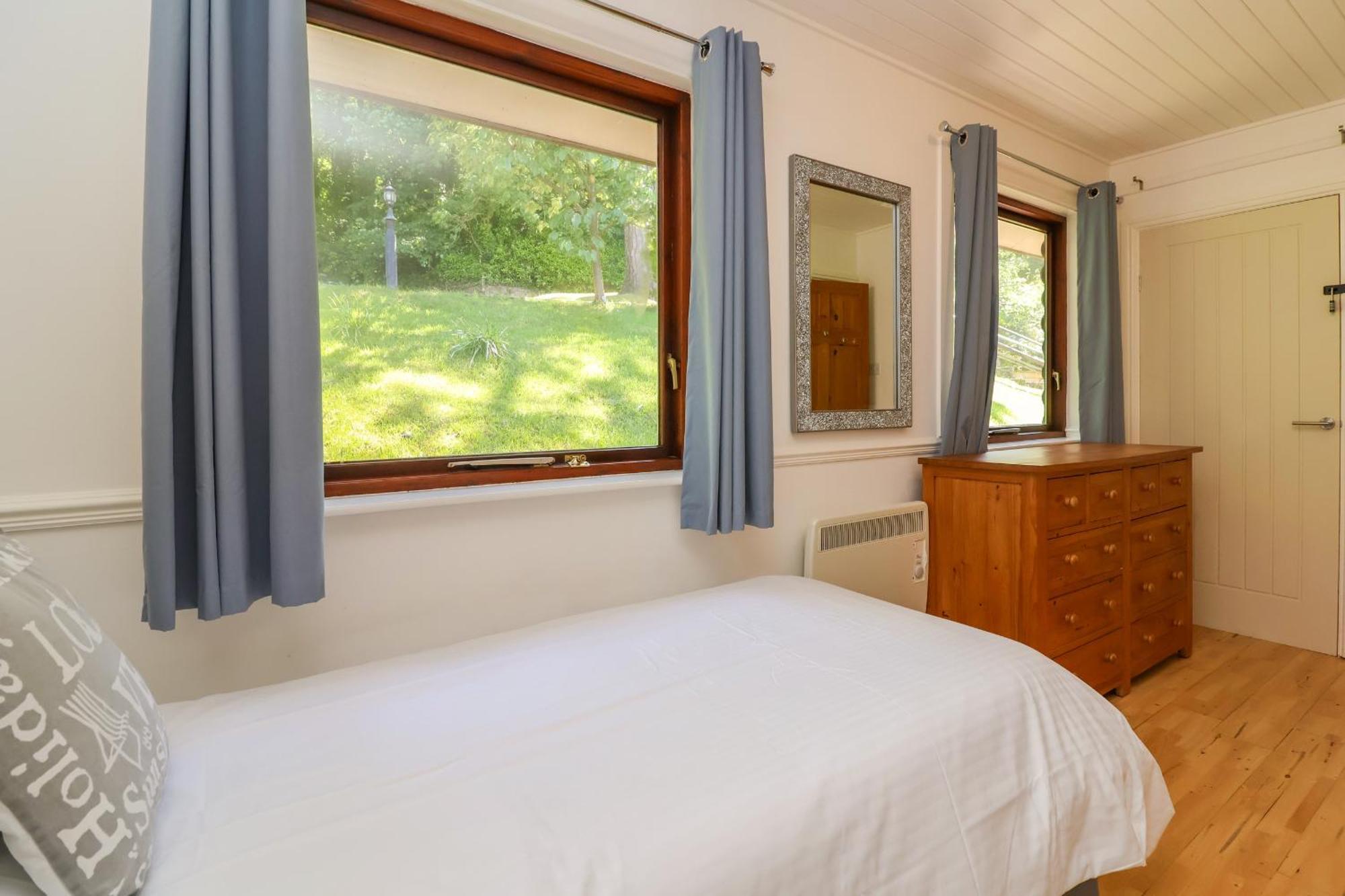 Bay Tree Lodge 35 อิลฟราคูมบ์ ภายนอก รูปภาพ